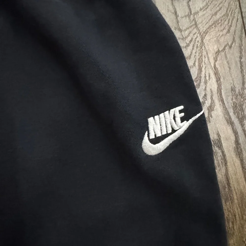 Nike Sportswear Fleece Sweatpants Black Youth Kids Medium Athleisure Streetwear